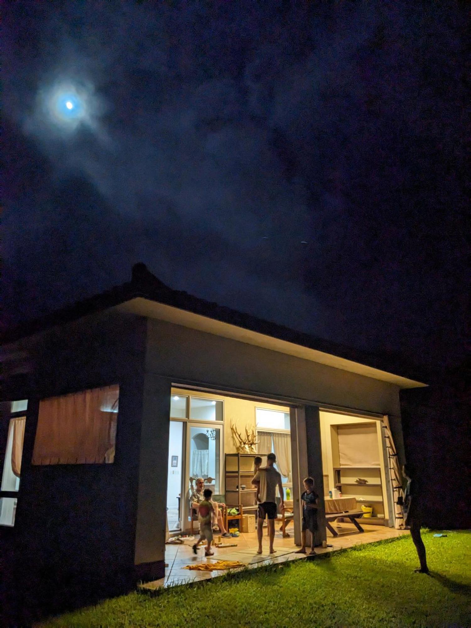 Tsundara Beach Retreat Ishigaki  Экстерьер фото