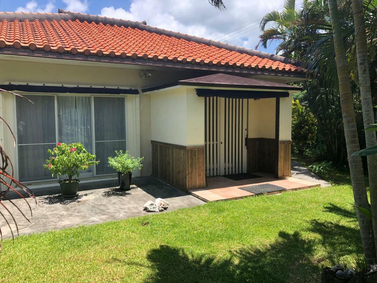 Tsundara Beach Retreat Ishigaki  Экстерьер фото